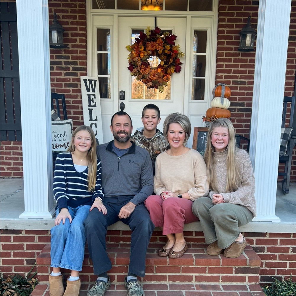 Meet your Posher, Charlotte